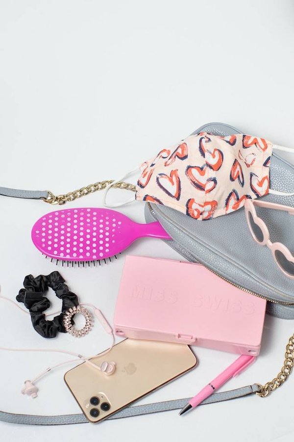 Les accessoires pour les cheveux courts